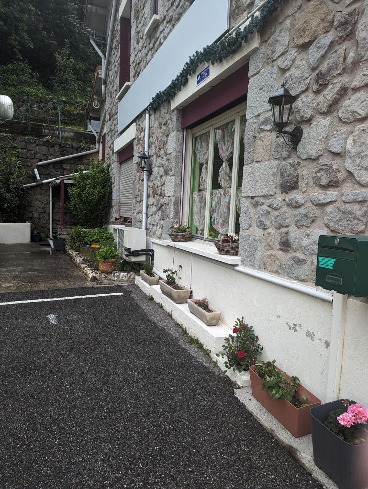 Auberge Des Pins Aubenas Exteriér fotografie